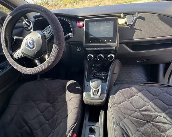 Білий Рено Зое, об'ємом двигуна 0 л та пробігом 41 тис. км за 13200 $, фото 15 на Automoto.ua