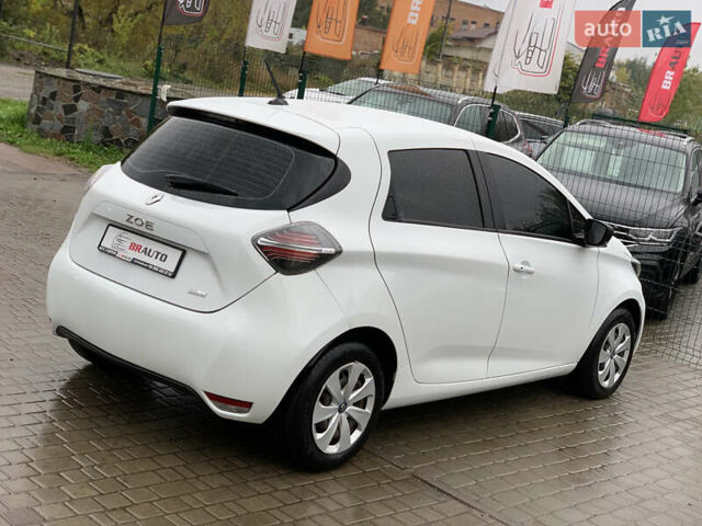 Белый Рено Зое, объемом двигателя 0 л и пробегом 47 тыс. км за 12499 $, фото 14 на Automoto.ua
