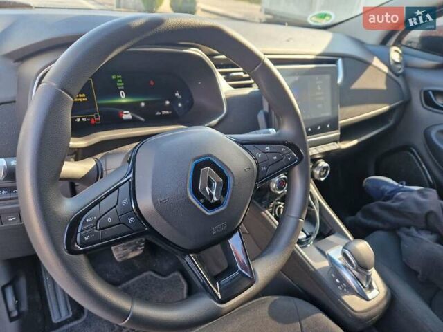 Білий Рено Зое, об'ємом двигуна 0 л та пробігом 27 тис. км за 13000 $, фото 11 на Automoto.ua