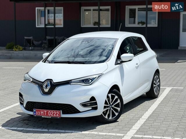 Белый Рено Зое, объемом двигателя 0 л и пробегом 100 тыс. км за 11999 $, фото 7 на Automoto.ua