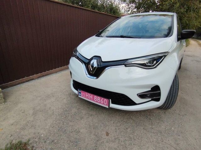 Белый Рено Зое, объемом двигателя 0 л и пробегом 42 тыс. км за 13100 $, фото 47 на Automoto.ua