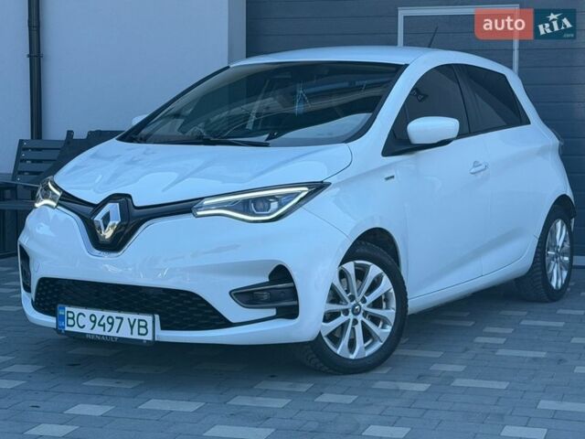 Белый Рено Зое, объемом двигателя 0 л и пробегом 99 тыс. км за 12950 $, фото 11 на Automoto.ua