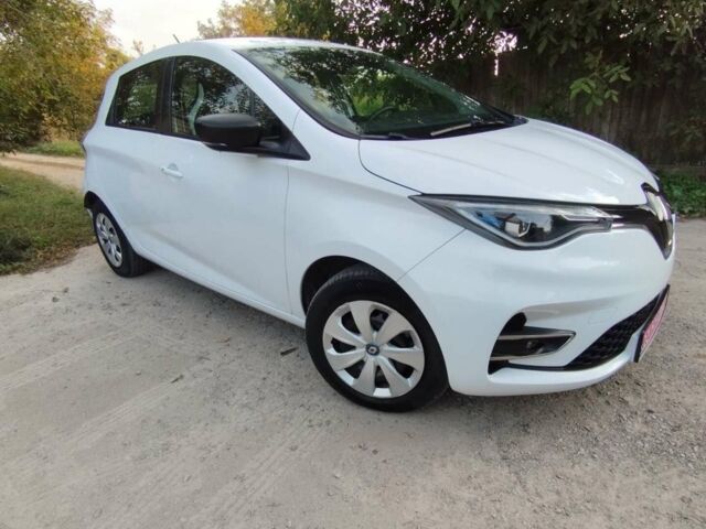 Белый Рено Зое, объемом двигателя 0 л и пробегом 42 тыс. км за 13100 $, фото 61 на Automoto.ua