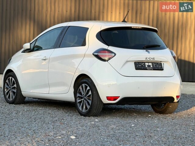 Білий Рено Зое, об'ємом двигуна 0 л та пробігом 130 тис. км за 12999 $, фото 11 на Automoto.ua