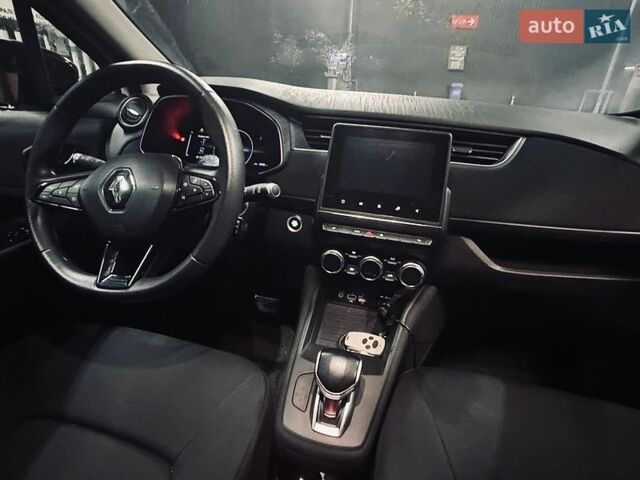 Белый Рено Зое, объемом двигателя 0 л и пробегом 60 тыс. км за 10200 $, фото 10 на Automoto.ua