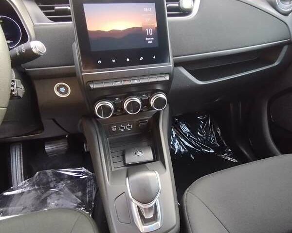 Рено Зое 2020 в Виннице на Automoto.ua Белый Рено Зое, объемом двигателя 0 л и пробегом 34 тыс. км за 13500 $, фото 58 на Automoto.ua