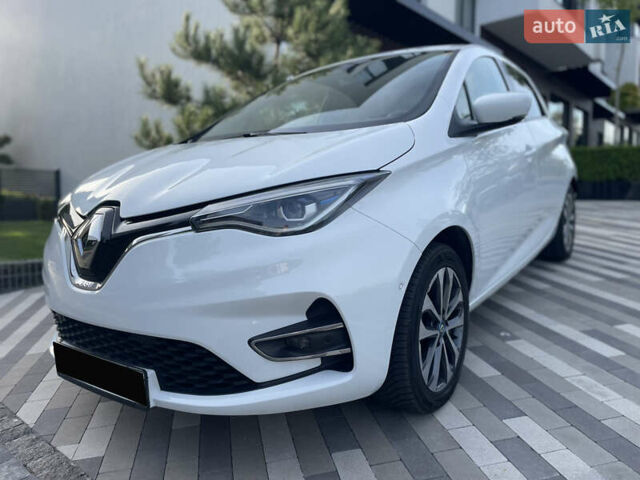 Белый Рено Зое, объемом двигателя 0 л и пробегом 111 тыс. км за 12299 $, фото 32 на Automoto.ua