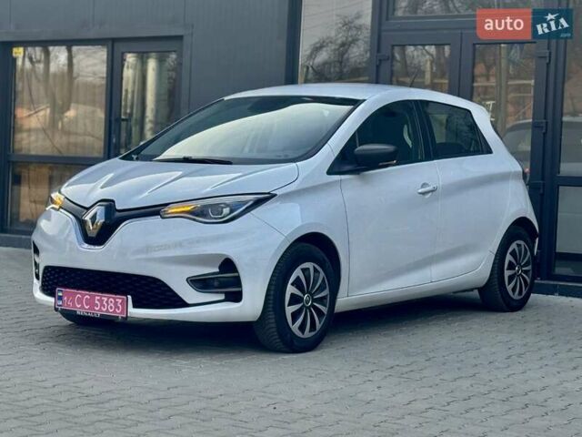 Белый Рено Зое, объемом двигателя 0 л и пробегом 85 тыс. км за 11150 $, фото 6 на Automoto.ua