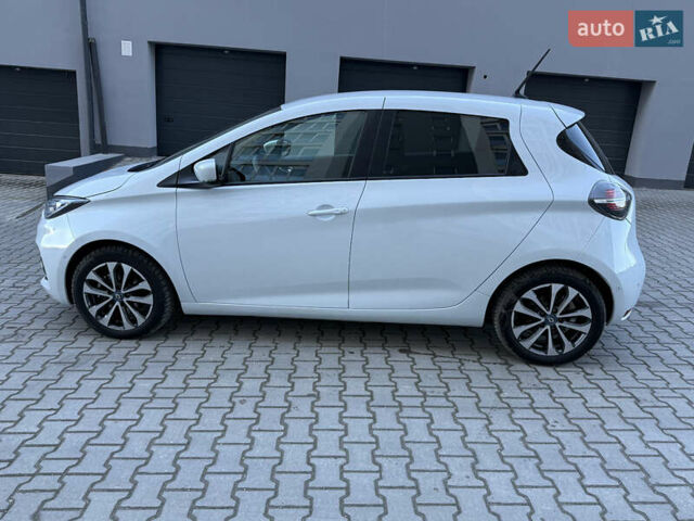 Білий Рено Зое, об'ємом двигуна 0 л та пробігом 23 тис. км за 13150 $, фото 6 на Automoto.ua