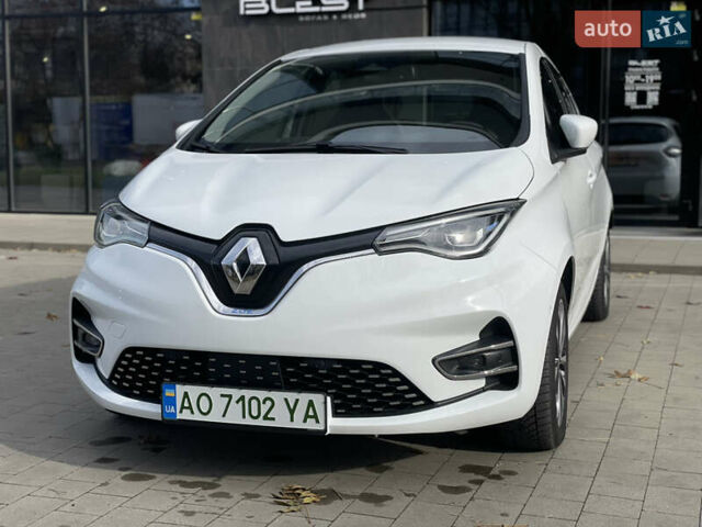 Белый Рено Зое, объемом двигателя 0 л и пробегом 106 тыс. км за 12299 $, фото 9 на Automoto.ua