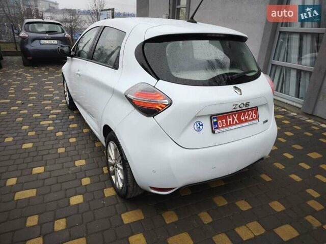 Белый Рено Зое, объемом двигателя 0 л и пробегом 59 тыс. км за 13200 $, фото 13 на Automoto.ua