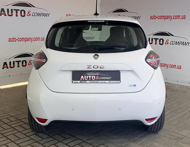 Белый Рено Зое, объемом двигателя 0 л и пробегом 88 тыс. км за 13650 $, фото 3 на Automoto.ua