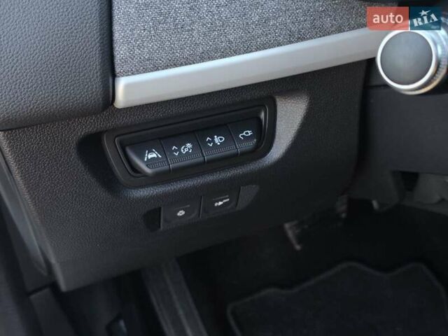 Белый Рено Зое, объемом двигателя 0 л и пробегом 85 тыс. км за 12999 $, фото 41 на Automoto.ua