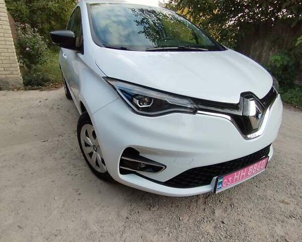 Рено Зое 2020 в Виннице на Automoto.ua Белый Рено Зое, объемом двигателя 0 л и пробегом 34 тыс. км за 13500 $, фото 51 на Automoto.ua
