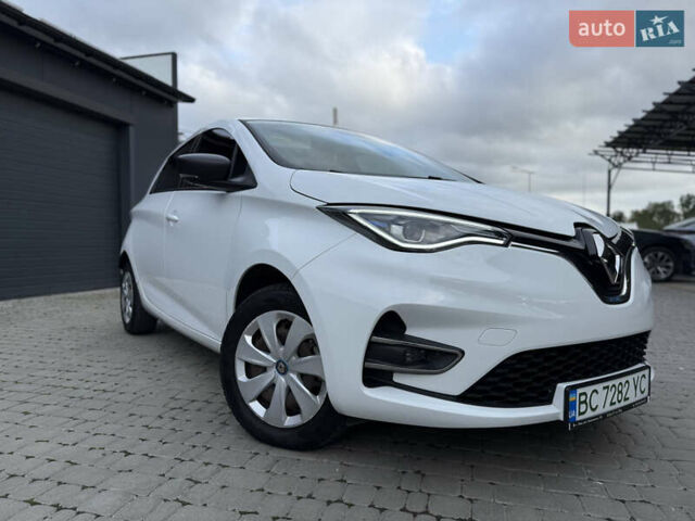 Белый Рено Зое, объемом двигателя 0 л и пробегом 36 тыс. км за 12900 $, фото 22 на Automoto.ua