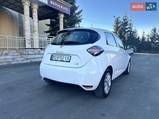 Белый Рено Зое, объемом двигателя 0 л и пробегом 83 тыс. км за 11999 $, фото 41 на Automoto.ua