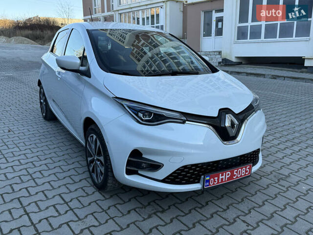 Білий Рено Зое, об'ємом двигуна 0 л та пробігом 23 тис. км за 13150 $, фото 1 на Automoto.ua