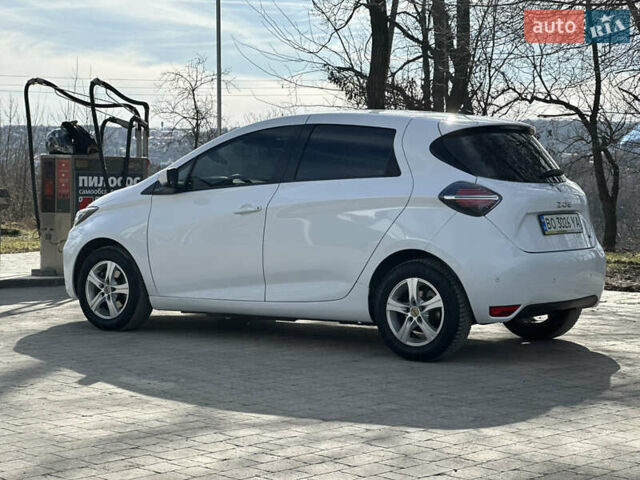 Белый Рено Зое, объемом двигателя 0 л и пробегом 25 тыс. км за 12300 $, фото 9 на Automoto.ua