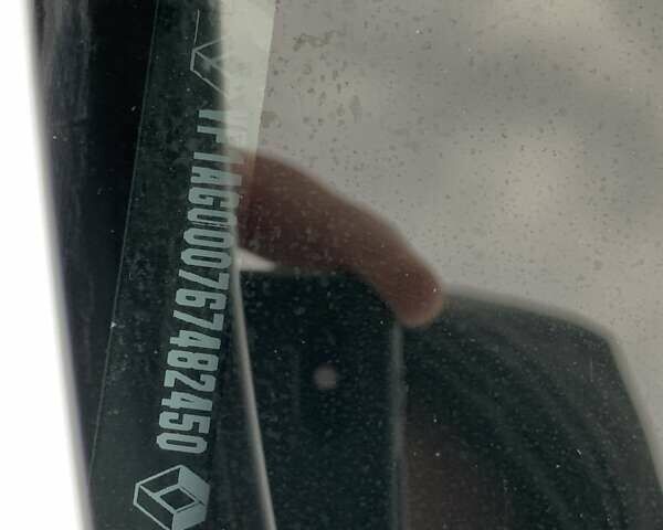 Білий Рено Зое, об'ємом двигуна 0 л та пробігом 124 тис. км за 11955 $, фото 53 на Automoto.ua