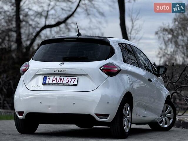 Рено Зое 2021 в Дрогобыче на Automoto.ua Белый Рено Зое, объемом двигателя 0 л и пробегом 55 тыс. км за 12900 $, фото 31 на Automoto.ua