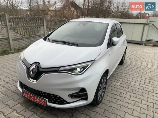 Белый Рено Зое, объемом двигателя 0 л и пробегом 82 тыс. км за 13800 $, фото 14 на Automoto.ua