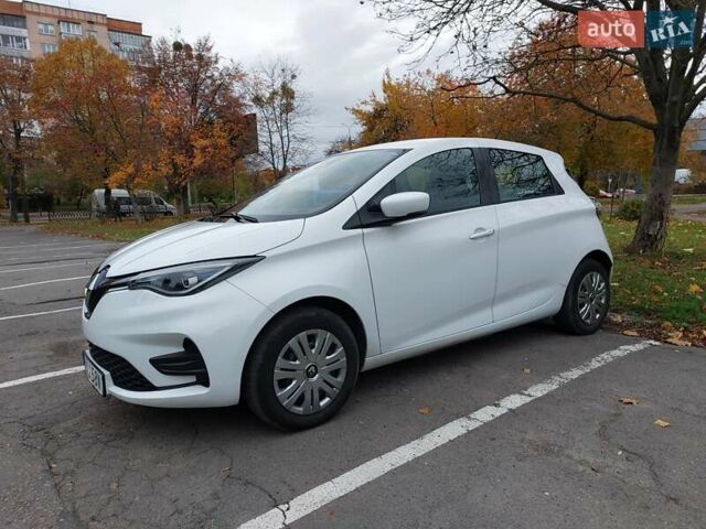 Белый Рено Зое, объемом двигателя 0 л и пробегом 73 тыс. км за 11100 $, фото 22 на Automoto.ua