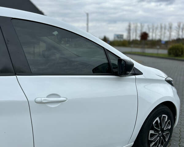 Рено Зое 2021 в Коломые на Automoto.ua Белый Рено Зое, объемом двигателя 0 л и пробегом 95 тыс. км за 12350 $, фото 22 на Automoto.ua
