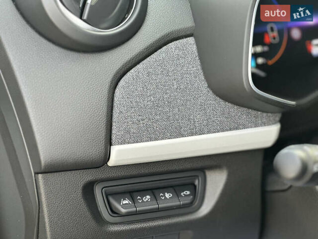 Белый Рено Зое, объемом двигателя 0 л и пробегом 25 тыс. км за 12300 $, фото 36 на Automoto.ua