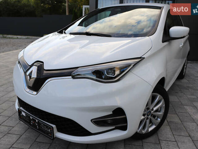 Белый Рено Зое, объемом двигателя 0 л и пробегом 23 тыс. км за 14800 $, фото 13 на Automoto.ua