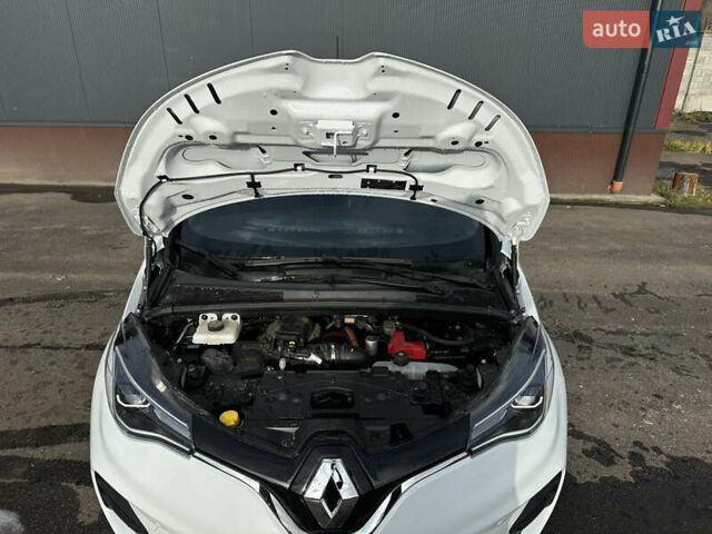 Белый Рено Зое, объемом двигателя 0 л и пробегом 21 тыс. км за 12100 $, фото 5 на Automoto.ua