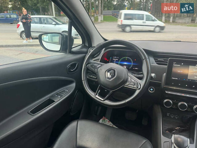 Белый Рено Зое, объемом двигателя 0 л и пробегом 38 тыс. км за 11900 $, фото 17 на Automoto.ua