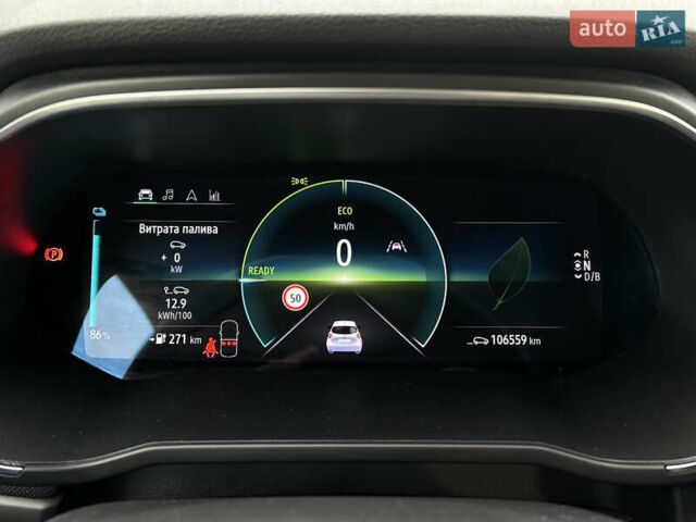 Белый Рено Зое, объемом двигателя 0 л и пробегом 106 тыс. км за 11400 $, фото 42 на Automoto.ua