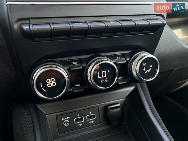 Белый Рено Зое, объемом двигателя 0 л и пробегом 37 тыс. км за 12931 $, фото 22 на Automoto.ua