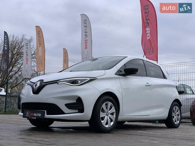 Білий Рено Зое, об'ємом двигуна 0 л та пробігом 124 тис. км за 11955 $, фото 2 на Automoto.ua