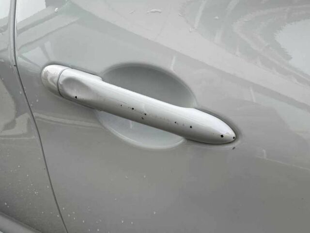 Білий Рено Зое, об'ємом двигуна 0 л та пробігом 157 тис. км за 9990 $, фото 22 на Automoto.ua