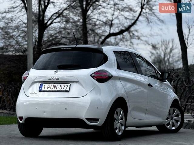 Рено Зое 2021 в Дрогобыче на Automoto.ua Белый Рено Зое, объемом двигателя 0 л и пробегом 55 тыс. км за 12900 $, фото 30 на Automoto.ua