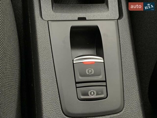 Білий Рено Зое, об'ємом двигуна 0 л та пробігом 124 тис. км за 11955 $, фото 45 на Automoto.ua