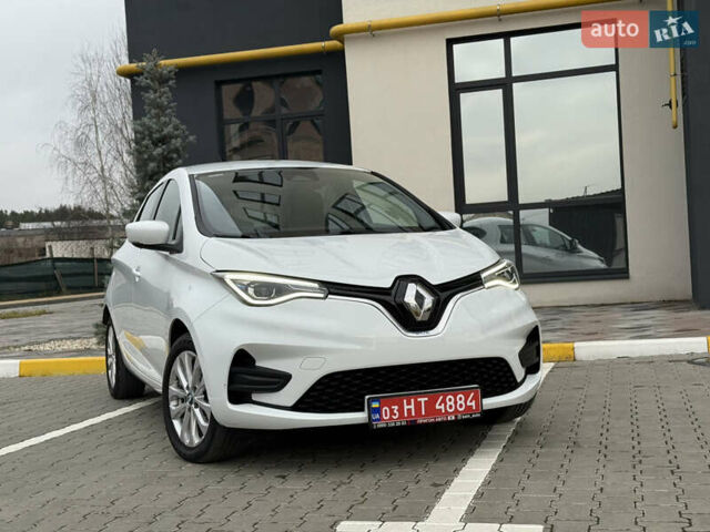 Белый Рено Зое, объемом двигателя 0 л и пробегом 52 тыс. км за 12999 $, фото 7 на Automoto.ua
