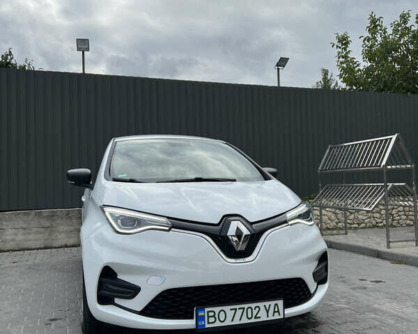 Білий Рено Зое, об'ємом двигуна 0 л та пробігом 150 тис. км за 10900 $, фото 4 на Automoto.ua