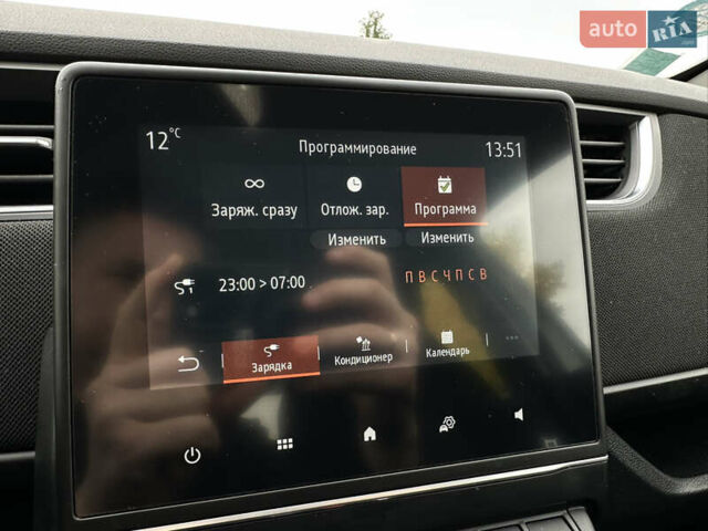 Рено Зое 2021 в Мукачеве на Automoto.ua Белый Рено Зое, объемом двигателя 0 л и пробегом 81 тыс. км за 11999 $, фото 29 на Automoto.ua