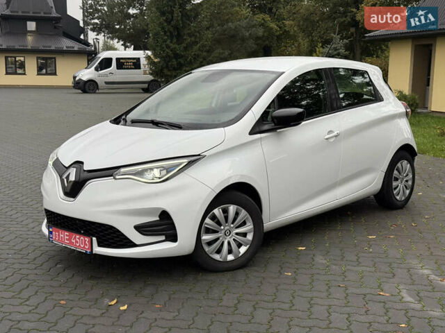 Белый Рено Зое, объемом двигателя 0 л и пробегом 80 тыс. км за 12450 $, фото 11 на Automoto.ua