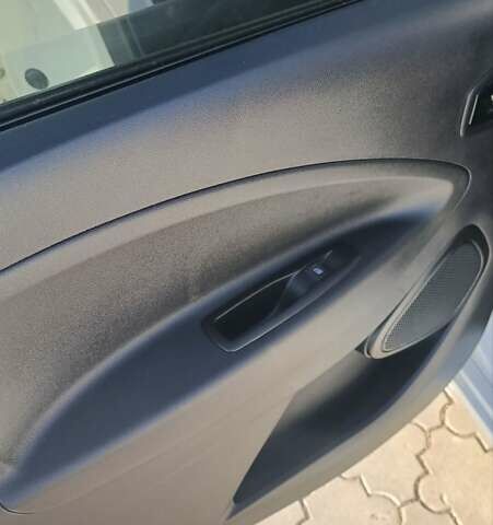 Білий Рено Зое, об'ємом двигуна 0 л та пробігом 117 тис. км за 12400 $, фото 7 на Automoto.ua