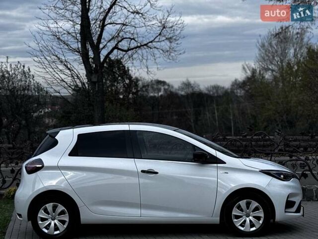 Рено Зое 2021 в Дрогобыче на Automoto.ua Белый Рено Зое, объемом двигателя 0 л и пробегом 55 тыс. км за 12900 $, фото 9 на Automoto.ua