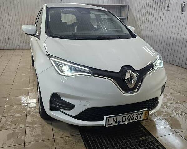 Білий Рено Зое, об'ємом двигуна 0 л та пробігом 43 тис. км за 13300 $, фото 3 на Automoto.ua