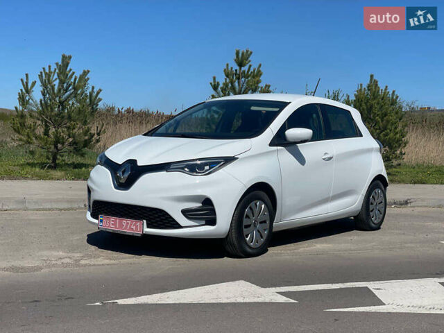 Белый Рено Зое, объемом двигателя 0 л и пробегом 12 тыс. км за 11800 $, фото 8 на Automoto.ua