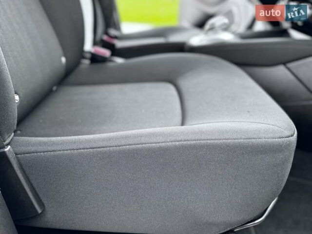 Рено Зое 2021 в Дрогобыче на Automoto.ua Белый Рено Зое, объемом двигателя 0 л и пробегом 55 тыс. км за 12900 $, фото 45 на Automoto.ua