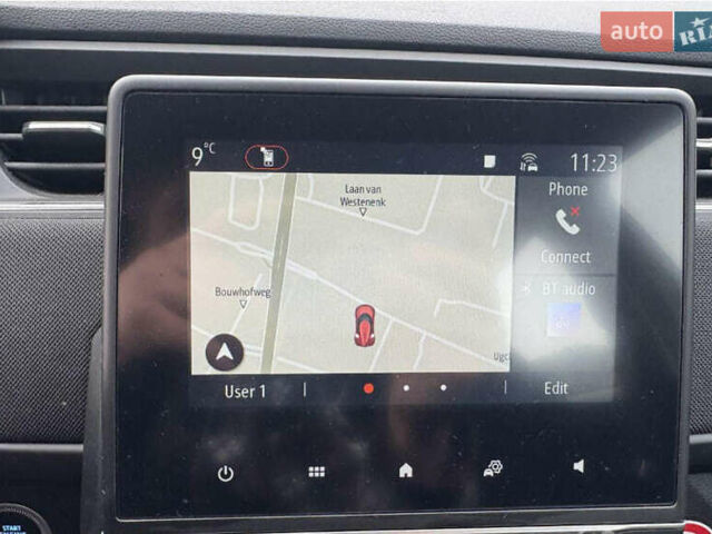 Белый Рено Зое, объемом двигателя 0 л и пробегом 85 тыс. км за 11023 $, фото 3 на Automoto.ua