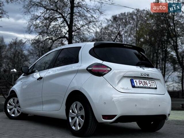 Рено Зое 2021 в Дрогобыче на Automoto.ua Белый Рено Зое, объемом двигателя 0 л и пробегом 55 тыс. км за 12900 $, фото 32 на Automoto.ua