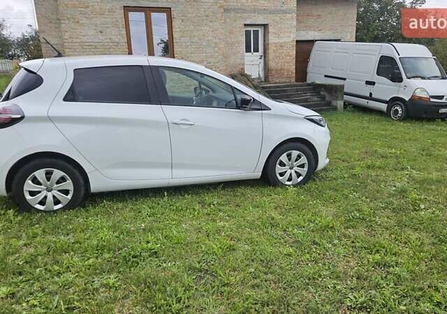 Рено Зое 2021 в Тернополе на Automoto.ua Белый Рено Зое, объемом двигателя 0 л и пробегом 51 тыс. км за 12999 $, фото 14 на Automoto.ua