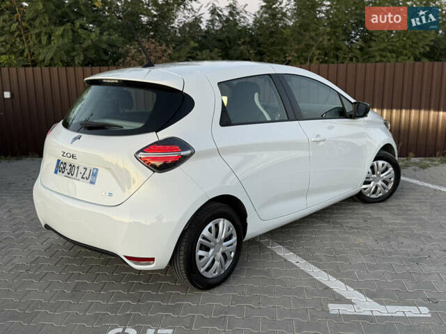 Білий Рено Зое, об'ємом двигуна 0 л та пробігом 179 тис. км за 11000 $, фото 8 на Automoto.ua